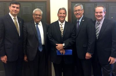 ITS Director Alexandre Bayen, College of Engineering Dean S. Shankar Sastry, Assemblymember Jim Frazier, CCTA Executive Director Randell Iwasaki, and PATH Co-Director Tom West